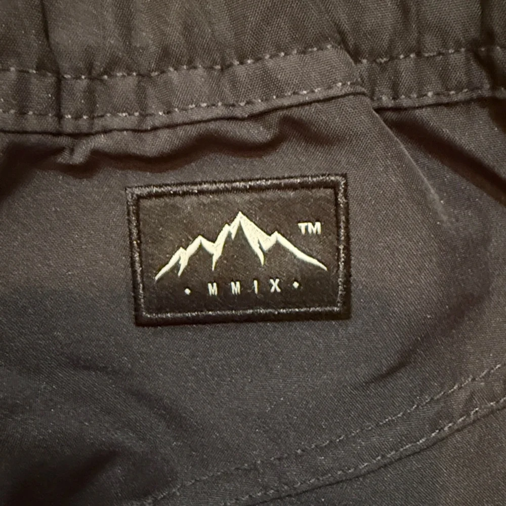 Dope Men’s Blizzard Black Snowboard Pants, Small - Picture 4 of 7